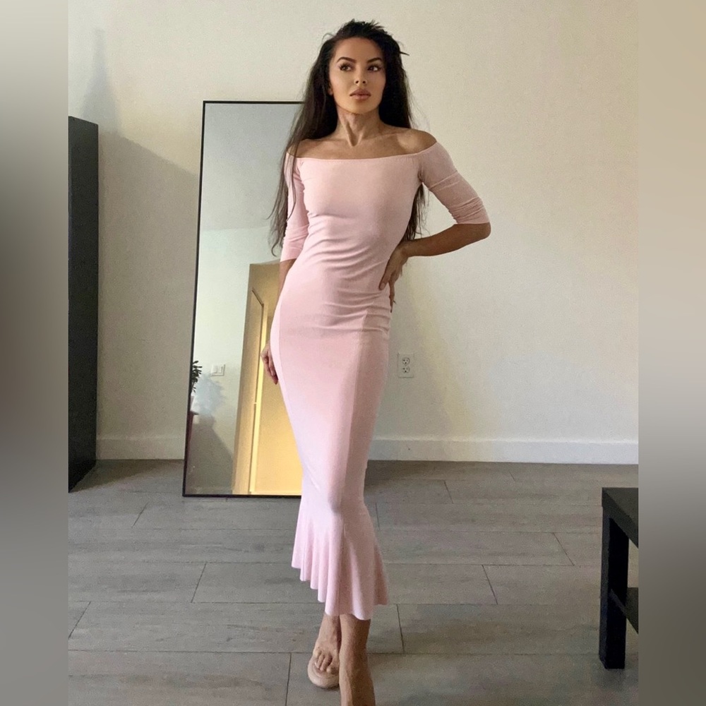 Body-con dress